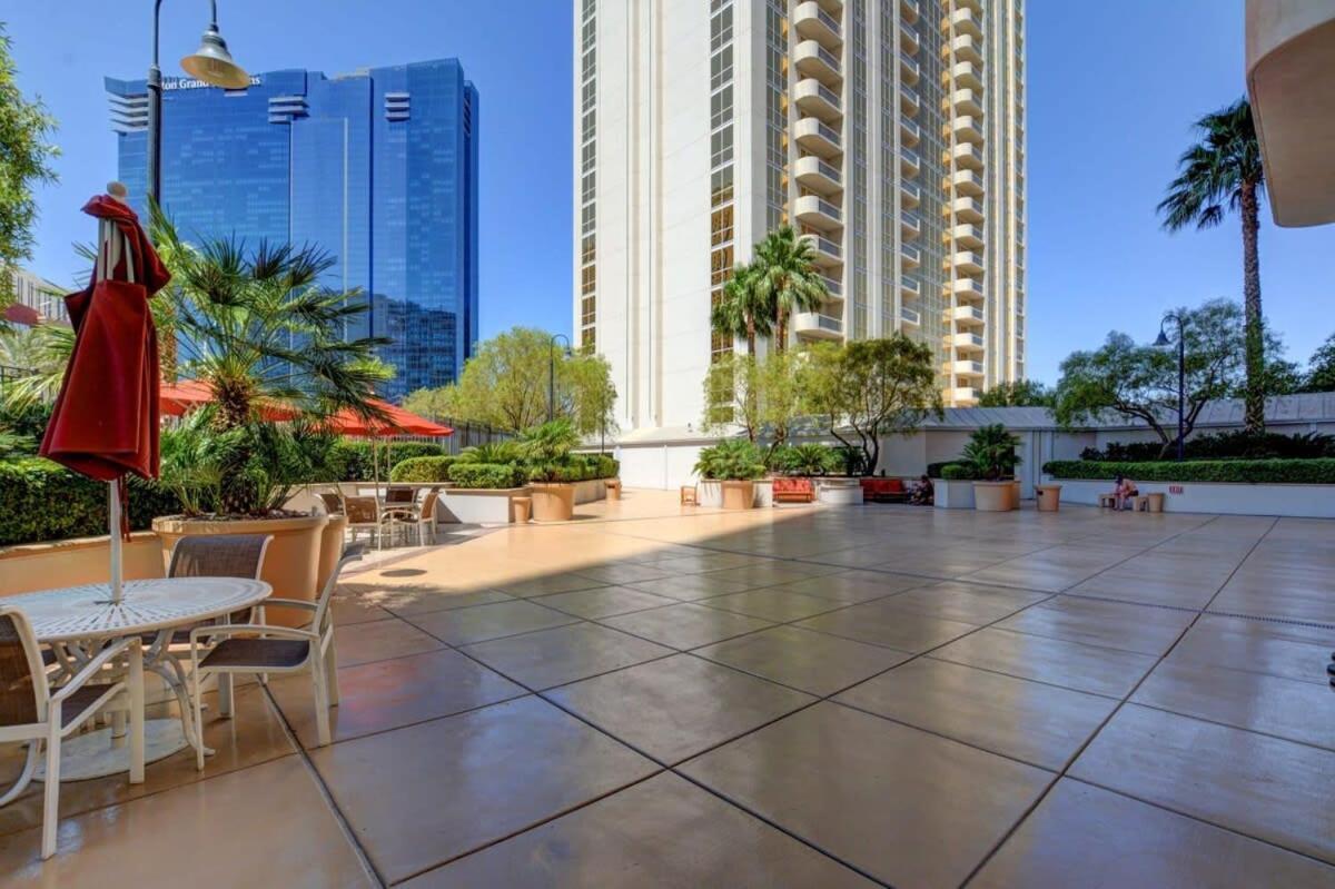 Mgm Signature-20-608 1Br 2Ba Balcony Jacuzzi Suite Las Vegas Exterior foto